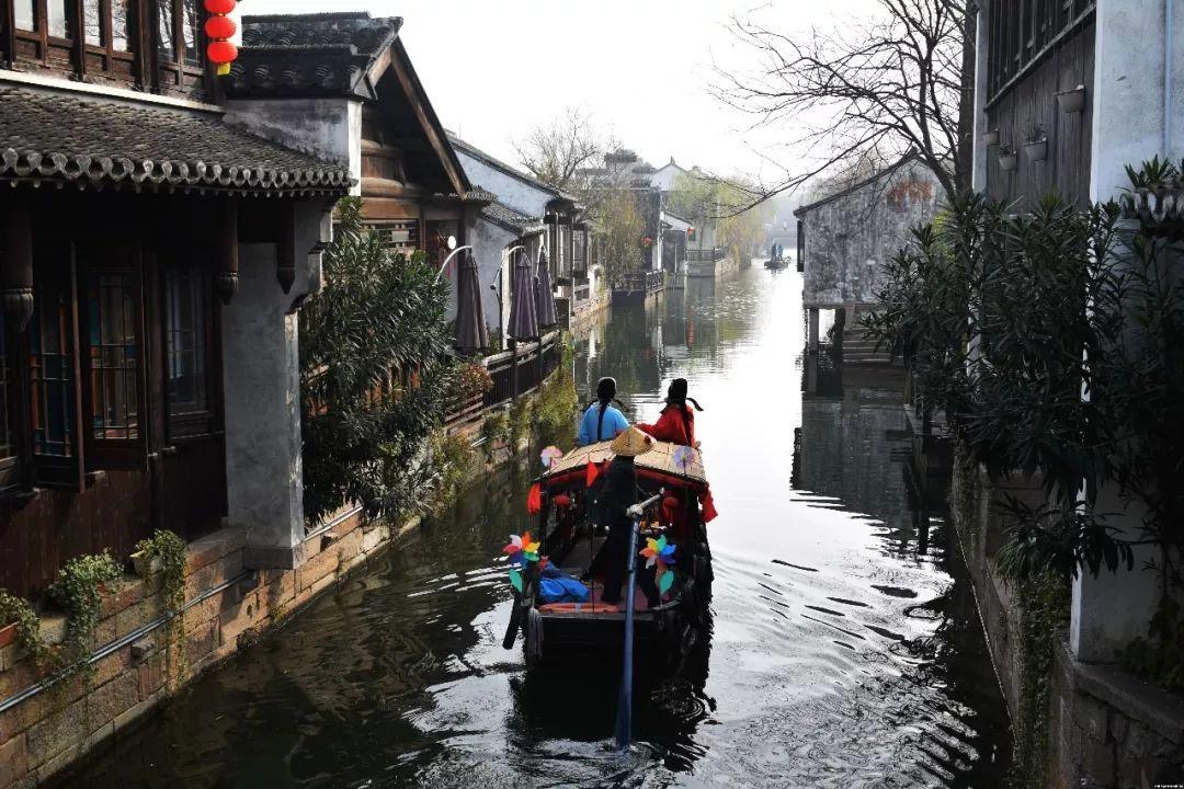 没有收入在家里没有话语权，应该怎么办？游戏画面
